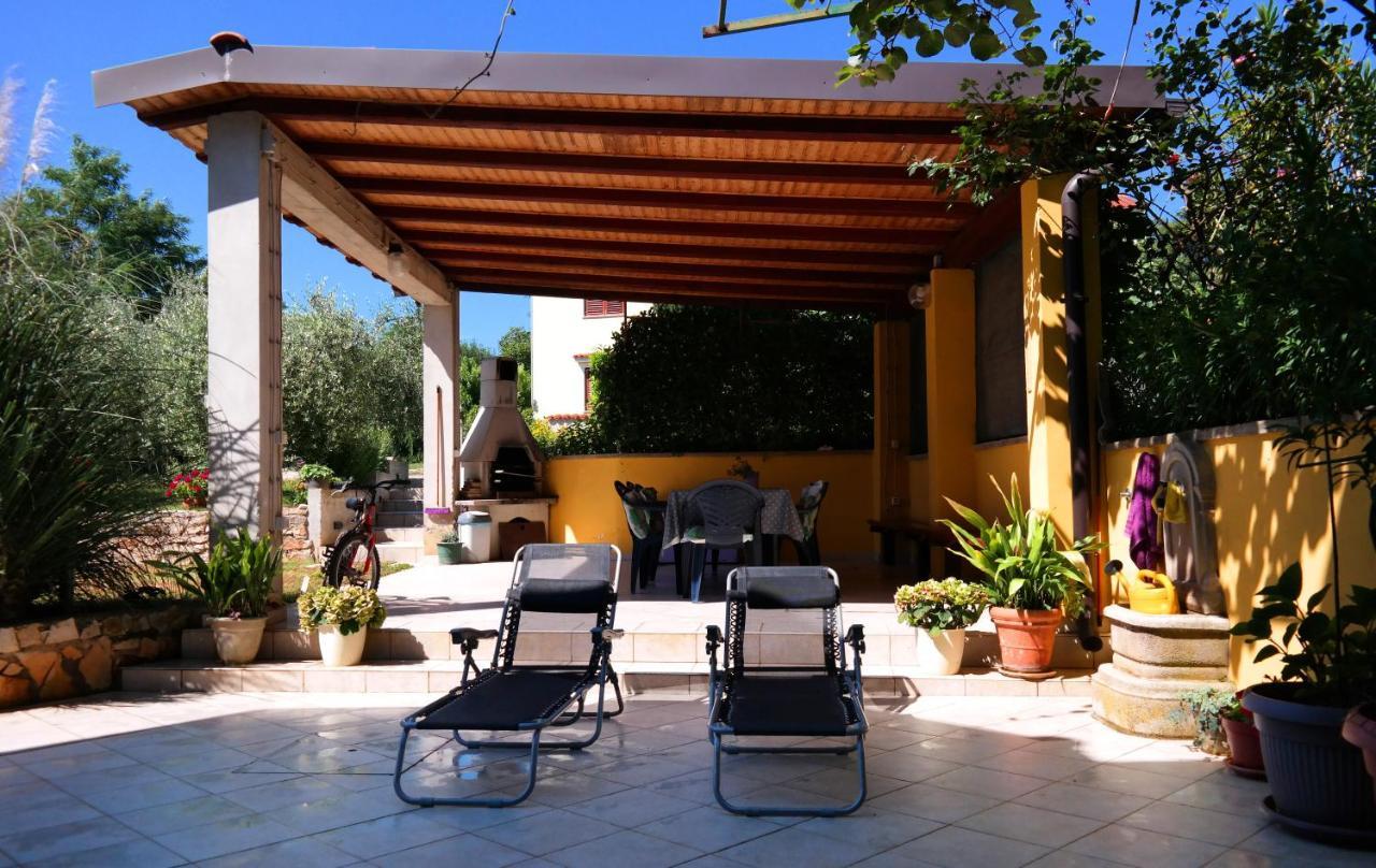 Apartments Caterina Pula Extérieur photo